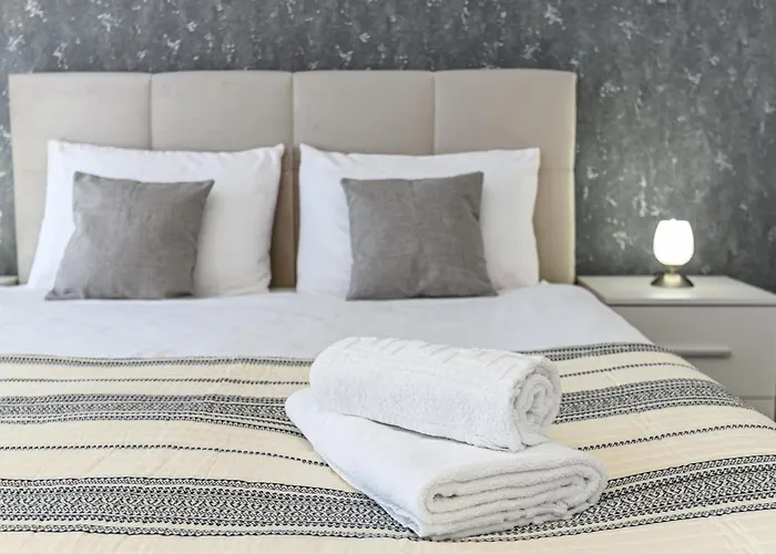 Apartment Mabu -2 Spatios Cu Parcare Subterana, Tractorul Brasov